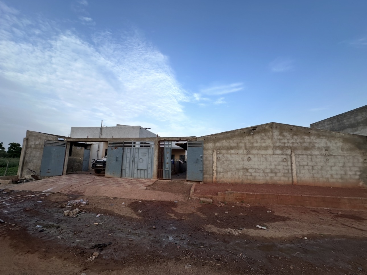 Installations de la Ferme Bassoum